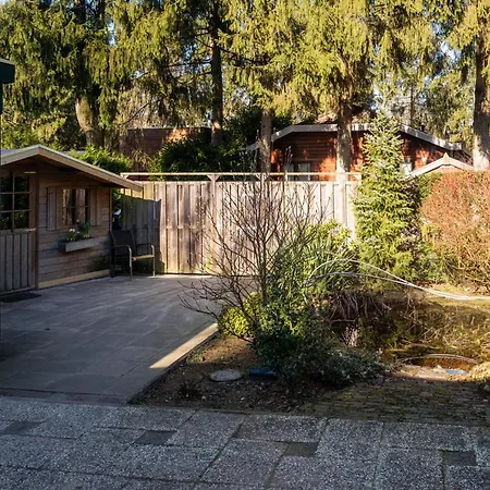 Cozy & Spacious Place On A Quiet Spot In The Middle Of The Netherlands With Free Use Of 2 Women's And 2 Men's Bikes Child Seat Prázdninový dům *