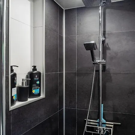 Cozy & Spacious Place On A Quiet Spot In The Middle Of The Netherlands With Free Use Of 2 Women's And 2 Men's Bikes Child Seat * Putten