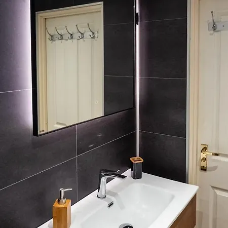 Cozy & Spacious Place On A Quiet Spot In The Middle Of The Netherlands With Free Use Of 2 Women's And 2 Men's Bikes Child Seat Prázdninový dům Putten