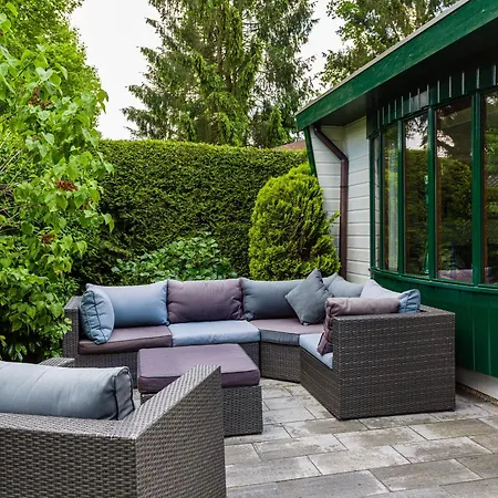 Cozy & Spacious Place On A Quiet Spot In The Middle Of The Netherlands With Free Use Of 2 Women's And 2 Men's Bikes Child Seat Prázdninový dům