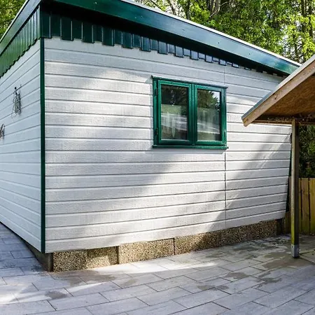 Dom wakacyjny Cozy & Spacious Place On A Quiet Spot In The Middle Of The Netherlands With Free Use Of 2 Women's And 2 Men's Bikes Child Seat