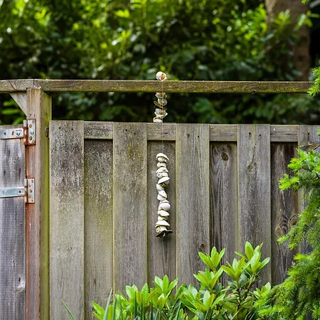 Cozy & Spacious Place On A Quiet Spot In The Middle Of The Netherlands With Free Use Of 2 Women's And 2 Men's Bikes Child Seat Prázdninový dům Putten
