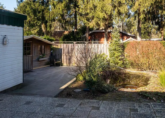 Cozy & Spacious Place On A Quiet Spot In The Middle Of The Netherlands With Free Use Of 2 Women's And 2 Men's Bikes Child Seat Hébergement de vacances *