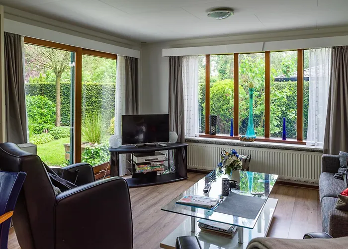 Cozy & Spacious Place On A Quiet Spot In The Middle Of The Netherlands With Free Use Of 2 Women's And 2 Men's Bikes Child Seat Semesterbostad *