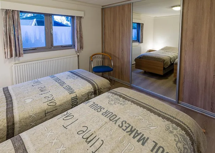 Cozy & Spacious Place On A Quiet Spot In The Middle Of The Netherlands With Free Use Of 2 Women's And 2 Men's Bikes Child Seat Semesterbostad *