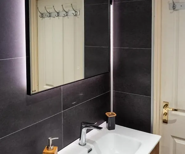 Cozy & Spacious Place On A Quiet Spot In The Middle Of The Netherlands With Free Use Of 2 Women's And 2 Men's Bikes Child Seat בית נופש פוטן