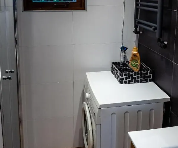 Cozy & Spacious Place On A Quiet Spot In The Middle Of The Netherlands With Free Use Of 2 Women's And 2 Men's Bikes Child Seat פוטן